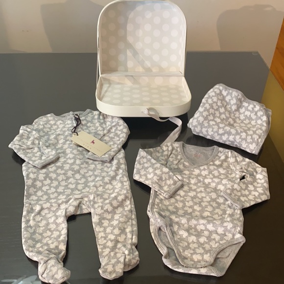 Stella McCartney Kids UnisexNewborn Bundle